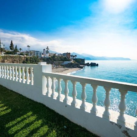 Palmeras 9 Menyber Нерха Экстерьер фото