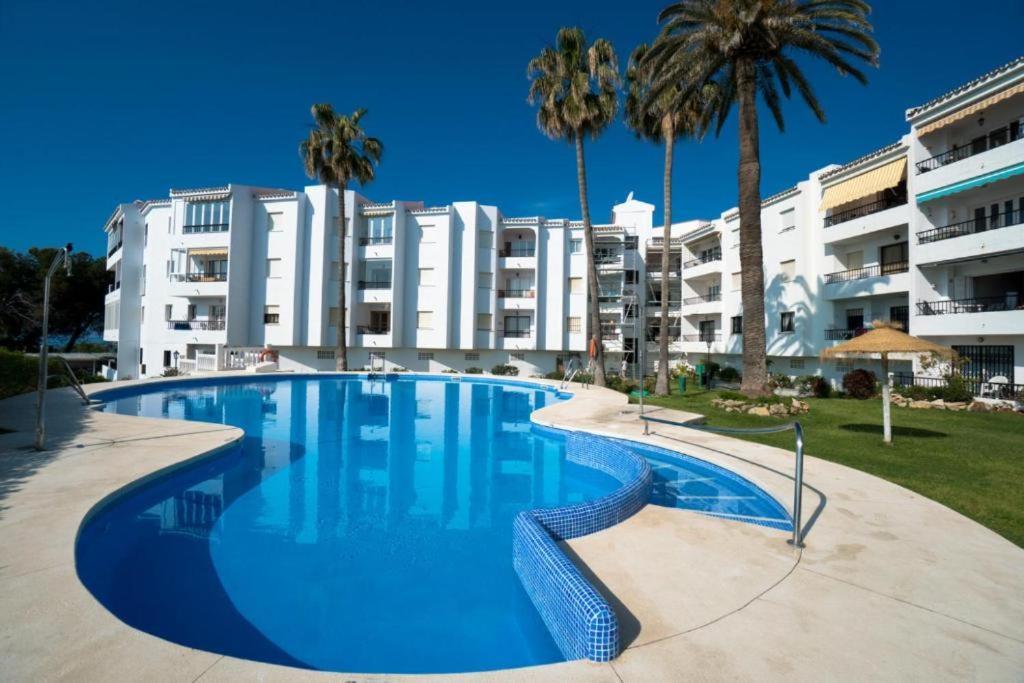 Palmeras 9 Menyber Нерха Экстерьер фото